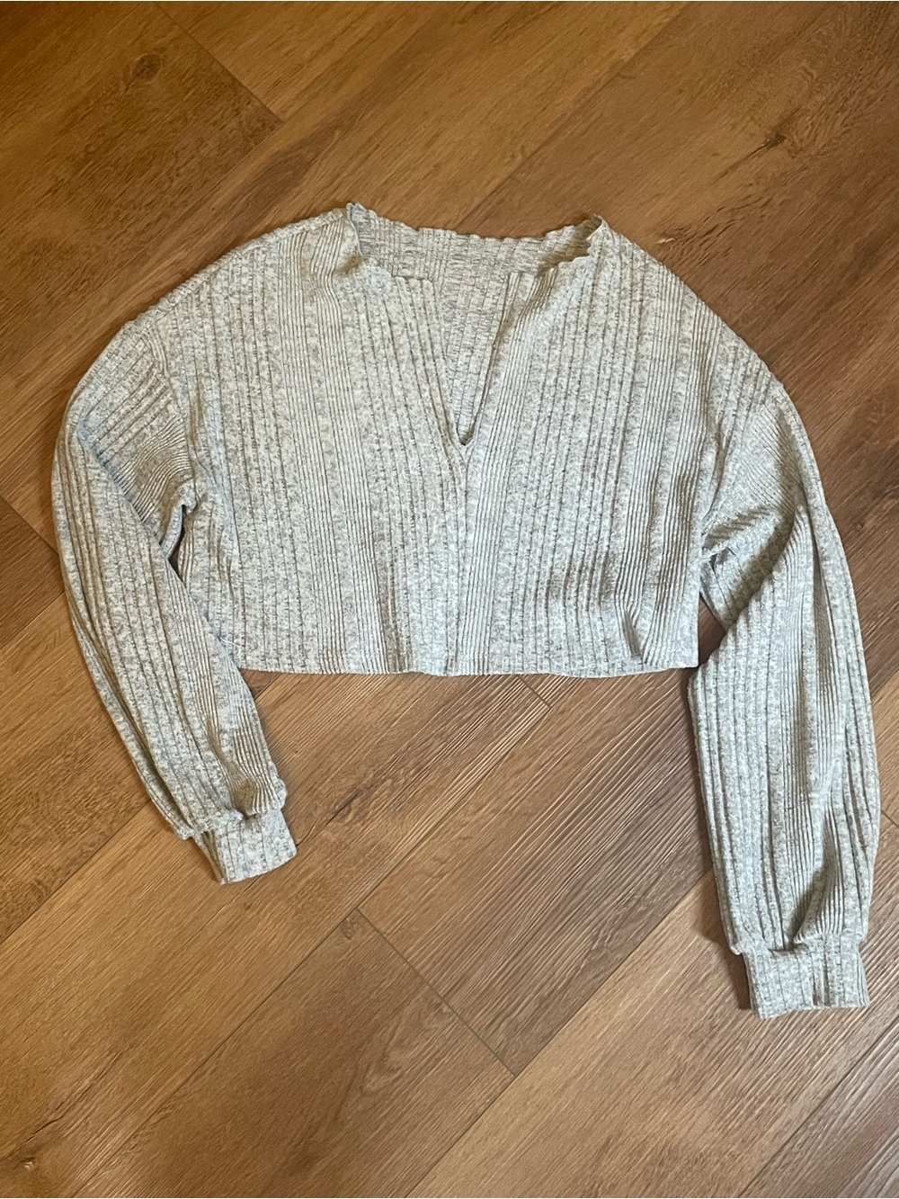 Light Gray Ribbed V-Notch Cropped Sweater Top